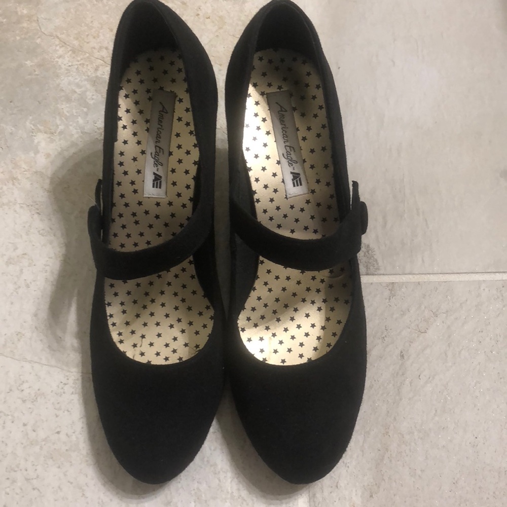 Black Faux Suede American Eagle Heels With Strap